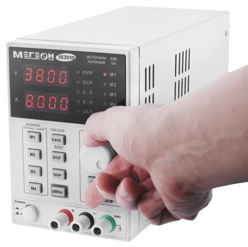 Источник питания Одноканальный программируемый линейный источник питания МЕГЕОН 363010 - внешний вид фото 8 Источник питания Одноканальный программируемый линейный источник питания МЕГЕОН 363010 фотография фото 8