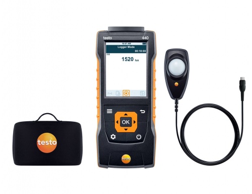 testo 440. Комплект с люкс-зондом (0635 0551) и кейсом - внешний вид testo 440. Комплект с люкс-зондом (0635 0551) и кейсом фотография